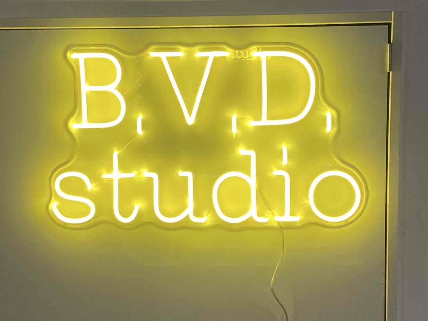 B.V.Dスタジオ