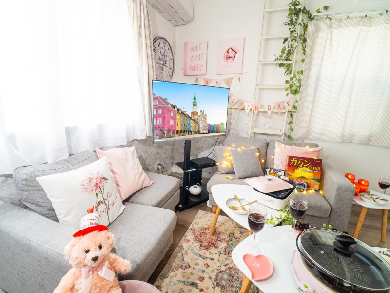 Bros1stエレガント 公式ページ 川崎駅6分 Sns映え 女子会 ママ会 デート 誕生日会 タコパ Charmspace 公式予約サイト レンタルスペースを簡単予約