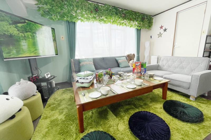 R01 大阪 女子会 レンタルスペース 最上階角部屋 おしゃれで安い カップルにもお勧め 西中島南方駅２分 新大阪駅も近い 誕生日会 ポートレート 大阪の人気レンタルスペース スペースライク Space Like レンタルスペースを簡単予約